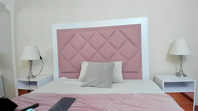 CynthiaMore online show from May 2026 08:49:02 PM