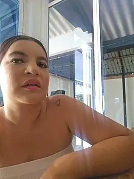 Pretty Julieta online show from June 2026 09:10:01 PM
