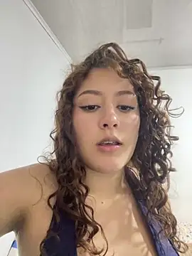 Amber roouse online show from May 2026 01:23:01 AM