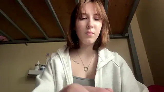 Snapshot of AquilineOrites chatting on March 2026 06:38:02 AM AquilineOrites online show from March 2026 06:38:02 AM