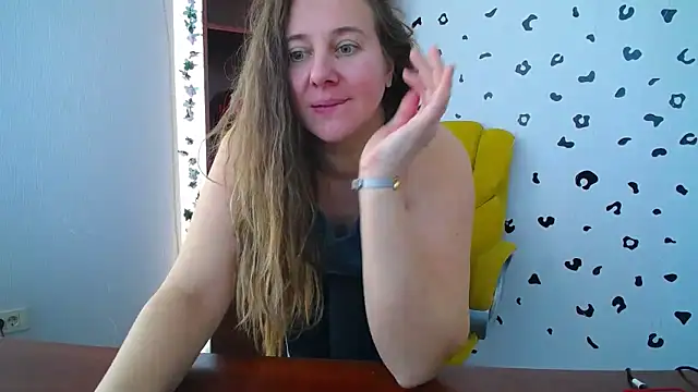 Snapshot of Nionelly chatting on March 2026 10:01:01 AM Nionelly online show from March 2026 10:01:01 AM