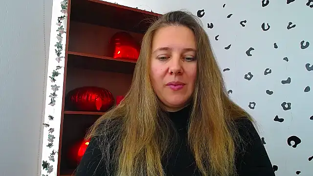 Snapshot of Nionelly chatting on March 2026 09:57:02 AM Nionelly online show from March 2026 09:57:02 AM