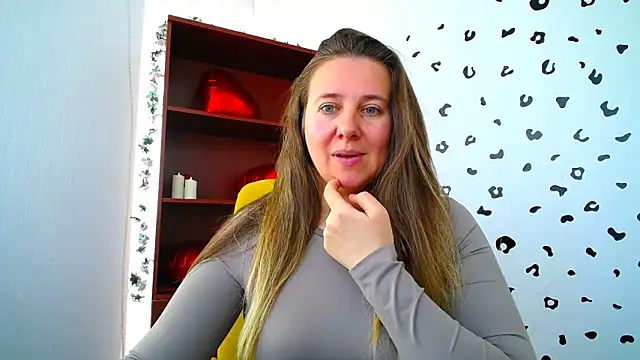 Snapshot of Nionelly chatting on March 2026 10:15:02 AM Nionelly online show from March 2026 10:15:02 AM