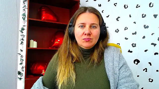 Snapshot of Nionelly chatting on March 2026 09:20:01 AM Nionelly online show from March 2026 09:20:01 AM