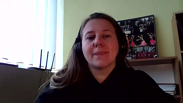 Snapshot of Nionelly chatting on April 2026 08:50:02 AM Nionelly online show from April 2026 08:50:02 AM