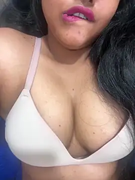 Snapshot of munni-munni6767 chatting on April 2026 06:09:01 PM munni-munni6767 online show from April 2026 06:09:01 PM