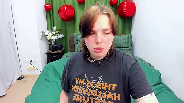 Snapshot of DanielaHot4u chatting on March 2026 08:14:01 PM DanielaHot4u online show from March 2026 08:14:01 PM