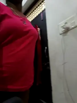 Snapshot of Itz_ishu chatting on April 2026 03:22:02 AM Itz ishu online show from April 2026 03:22:02 AM