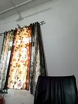 Snapshot of Itz_ishu chatting on April 2026 05:58:02 AM Itz ishu online show from April 2026 05:58:02 AM