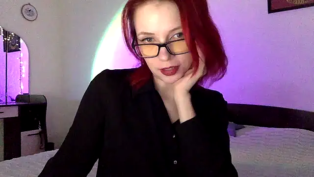 Snapshot of Milk_shakeee chatting on April 2026 01:08:02 PM Milk shakeee online show from April 2026 01:08:02 PM