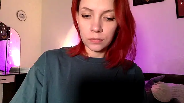 Snapshot of Milk_shakeee chatting on April 2026 08:31:02 AM Milk shakeee online show from April 2026 08:31:02 AM