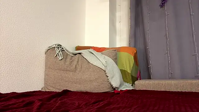 Snapshot of EunTurton chatting on April 2026 12:26:02 AM EunTurton online show from April 2026 12:26:02 AM