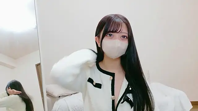 Snapshot of Nana-jpnk chatting on April 2026 07:17:02 AM Nana-jpnk online show from April 2026 07:17:02 AM