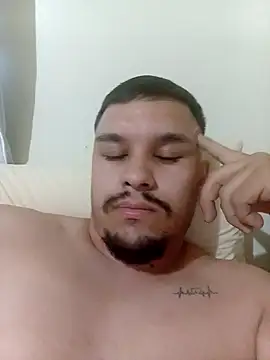 Snapshot of casalsapekaa21 chatting on April 2026 08:32:01 PM casalsapekaa21 online show from April 2026 08:32:01 PM