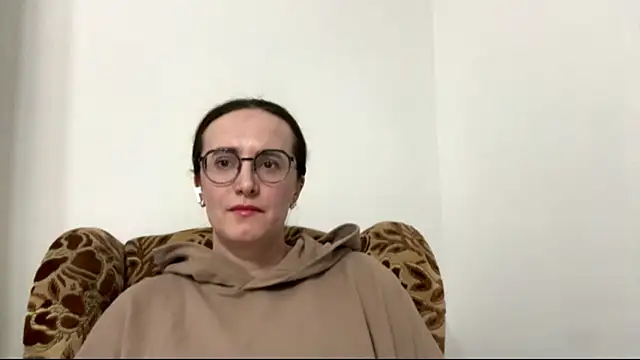 Snapshot of SofiaTease chatting on March 2026 04:43:01 PM SofiaTease online show from March 2026 04:43:01 PM