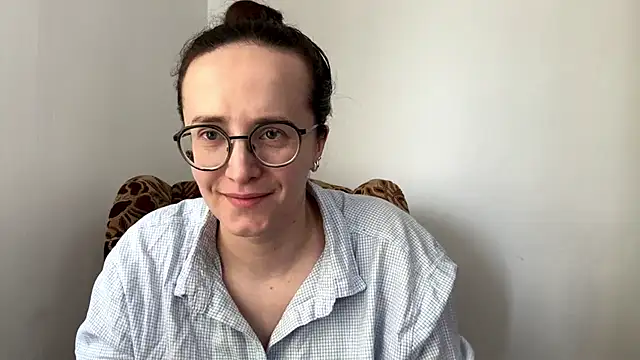 Snapshot of SofiaTease chatting on April 2026 02:15:02 PM SofiaTease online show from April 2026 02:15:02 PM