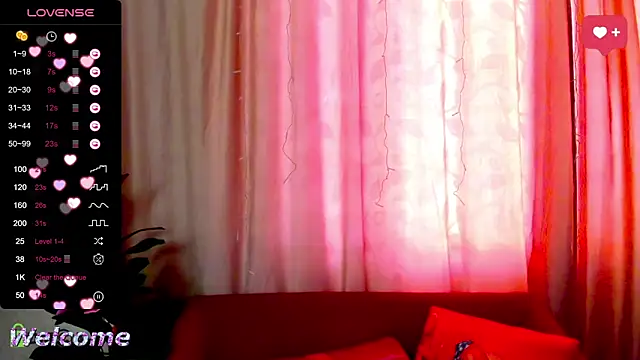 LilllyMoon online show from March 2026 02:05:02 AM