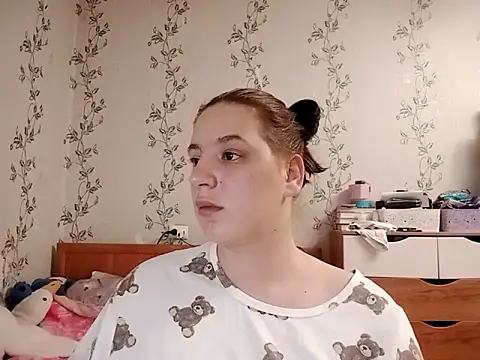 Snapshot of symmetryinvoid chatting on April 2026 11:44:02 AM symmetryinvoid online show from April 2026 11:44:02 AM