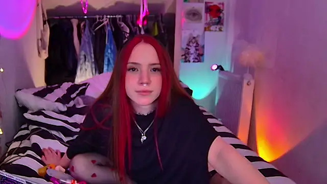 Snapshot of Ameliamoooon chatting on March 2026 07:02:02 PM Ameliamoooon online show from March 2026 07:02:02 PM