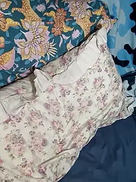 Snapshot of DeusaLilith chatting on April 2026 10:01:02 PM DeusaLilith online show from April 2026 10:01:02 PM