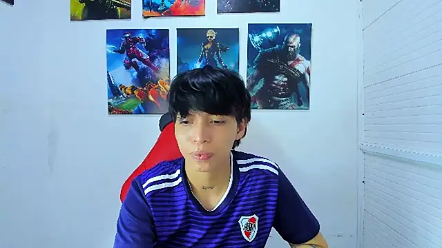 Snapshot of ivyheat3 chatting on April 2026 03:21:01 AM ivyheat3 online show from April 2026 03:21:01 AM