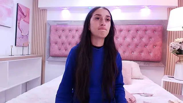 Shy Cherry  online show from April 2026 01:11:01 PM