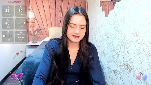 Snapshot of Zoe__Taylor__ chatting on March 2026 11:57:01 AM Zoe Taylor online show from March 2026 11:57:01 AM