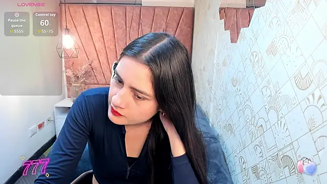 Snapshot of Zoe__Taylor__ chatting on March 2026 12:00:01 PM Zoe Taylor online show from March 2026 12:00:01 PM