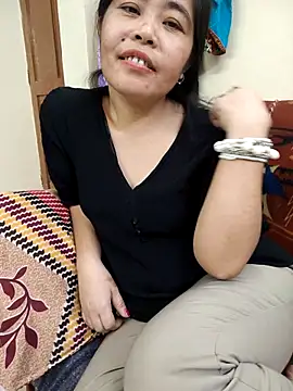 Snapshot of Manisha-Rai chatting on April 2026 10:42:01 AM Manisha-Rai online show from April 2026 10:42:01 AM