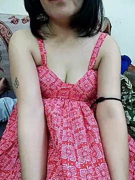 Snapshot of Manisha-Rai chatting on April 2026 07:44:02 AM Manisha-Rai online show from April 2026 07:44:02 AM