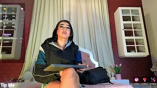 Snapshot of Sienna_Dark chatting on April 2026 11:02:02 AM Sienna Dark online show from April 2026 11:02:02 AM