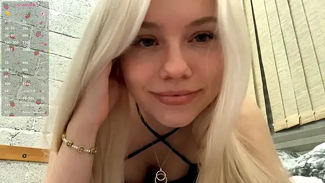 Snapshot of Sweet_Ria chatting on March 2026 11:52:01 PM Sweet Ria online show from March 2026 11:52:01 PM