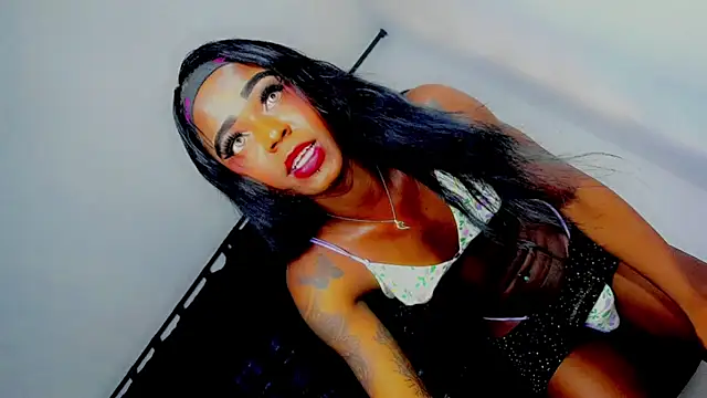 laaura dolll online show from April 2026 08:46:02 PM