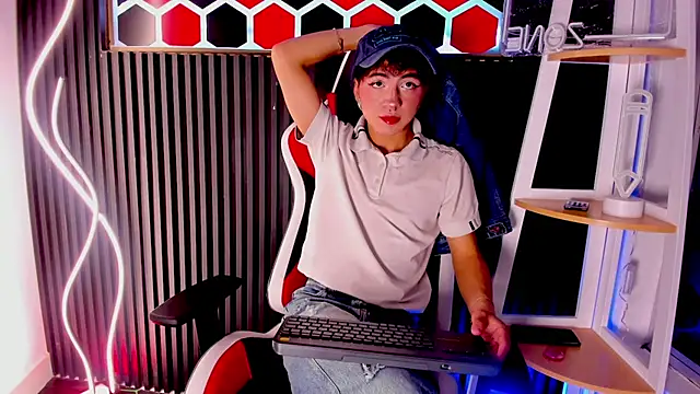 Cristopher Wild online show from March 2026 08:20:02 PM