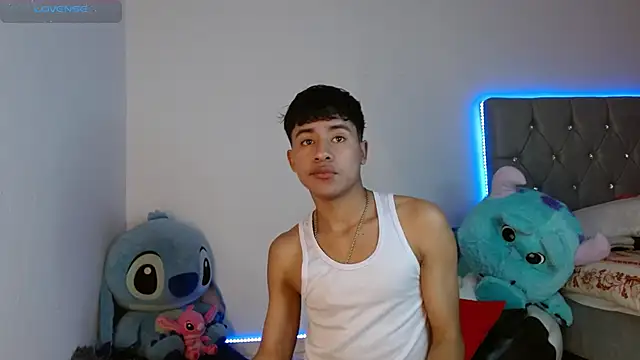 Snapshot of Sebas_fire4 chatting on March 2026 12:16:01 AM Sebas fire4 online show from March 2026 12:16:01 AM