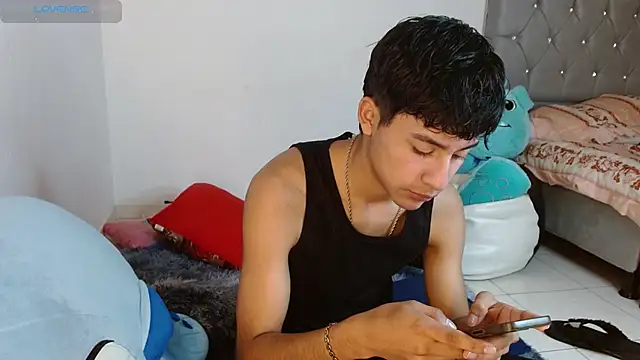 Snapshot of Sebas_fire4 chatting on April 2026 02:26:01 PM Sebas fire4 online show from April 2026 02:26:01 PM