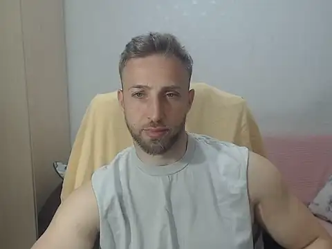 BlondEagleMuscle online show from May 2026 05:53:01 PM