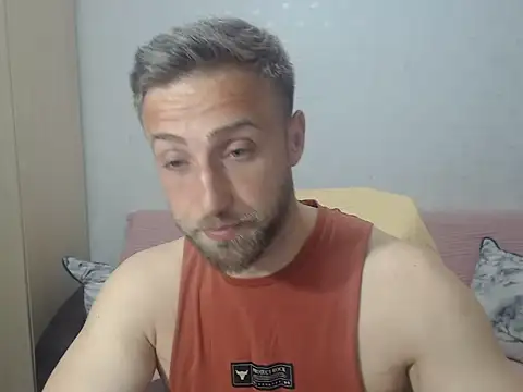 BlondEagleMuscle online show from May 2026 06:25:02 PM