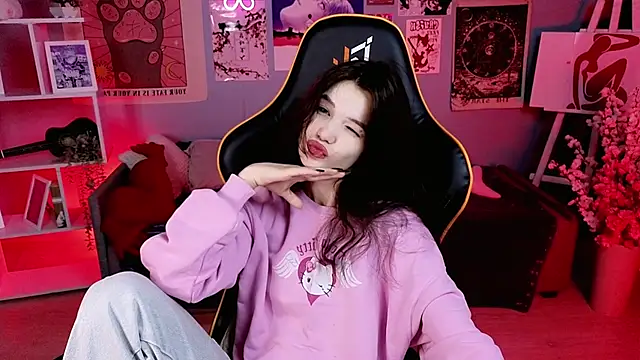 Snapshot of GG_Viper chatting on April 2026 08:39:02 PM GG Viper online show from April 2026 08:39:02 PM