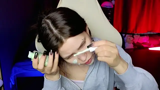 Snapshot of GG_Viper chatting on April 2026 08:25:02 PM GG Viper online show from April 2026 08:25:02 PM