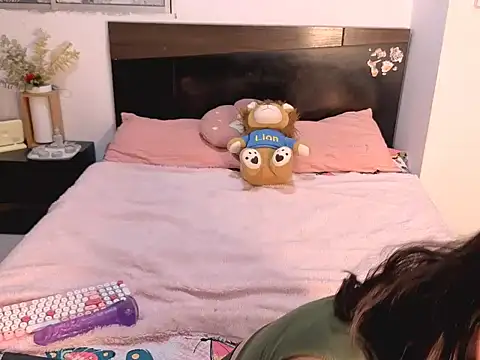 Snapshot of kronysmith30 chatting on April 2026 01:58:01 AM kronysmith30 online show from April 2026 01:58:01 AM