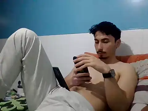 McJoy Leim online show from March 2026 01:24:01 AM