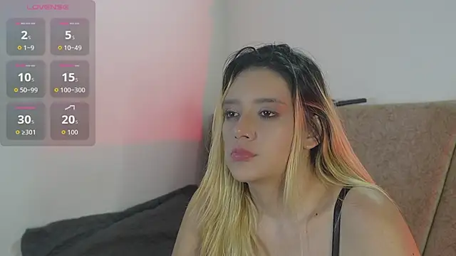 Snapshot of EliseColeman chatting on April 2026 02:26:02 AM EliseColeman online show from April 2026 02:26:02 AM