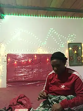 Snapshot of suggar_mommy777 chatting on April 2026 02:11:02 AM suggar mommy777 online show from April 2026 02:11:02 AM