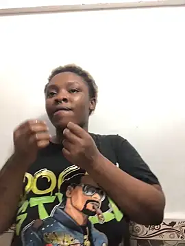 Snapshot of suggar_mommy777 chatting on April 2026 06:16:01 AM suggar mommy777 online show from April 2026 06:16:01 AM