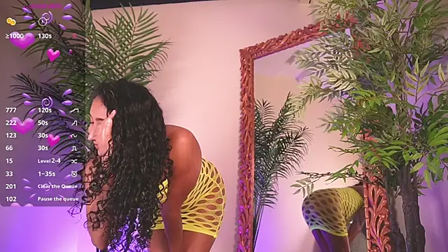 SoyJuliana 19 online show from April 2026 03:28:01 AM