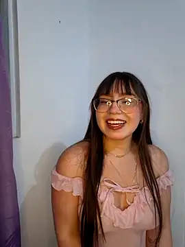 Snapshot of _scarlettmoon chatting on March 2026 04:07:02 AM scarlettmoon online show from March 2026 04:07:02 AM