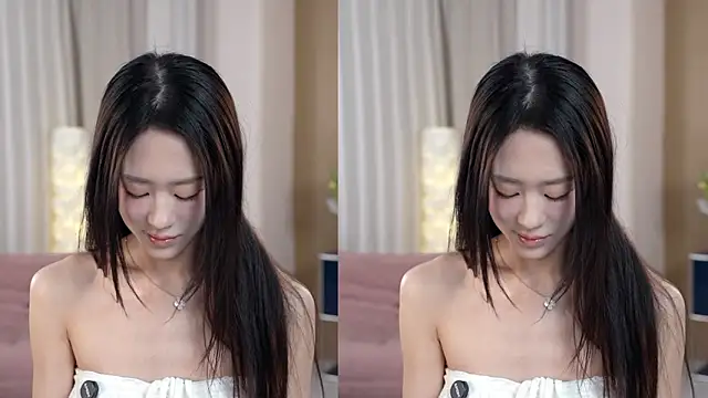 Snapshot of Honeypeach-0112 chatting on March 2026 02:22:02 PM Honeypeach-0112 online show from March 2026 02:22:02 PM