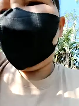 Snapshot of Tini-mimi chatting on April 2026 01:00:02 AM Tini-mimi online show from April 2026 01:00:02 AM