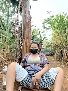 Snapshot of Tini-mimi chatting on April 2026 09:02:01 AM Tini-mimi online show from April 2026 09:02:01 AM